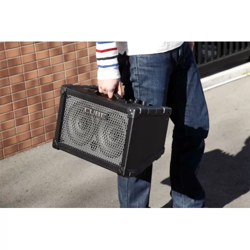 Roland CUBE Street Гитарный комбоусилитель, 5 Вт., 2x6,5